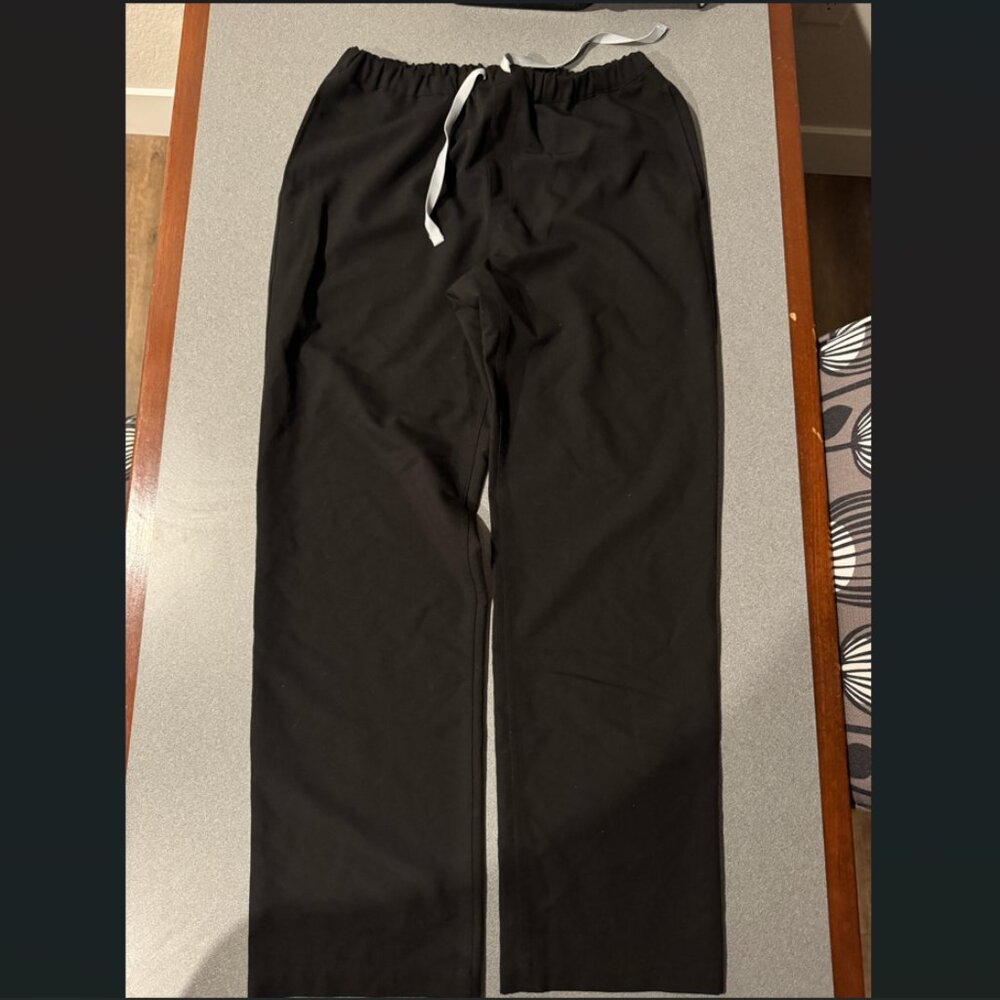 Men's Medium Black Figs Scrub Pants